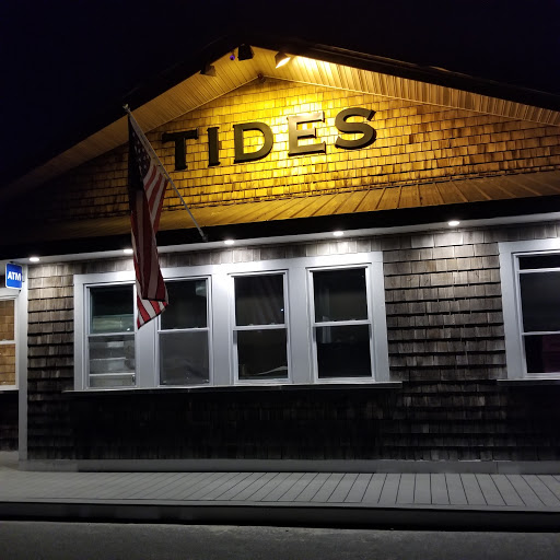 Tides Restaurant & Pub